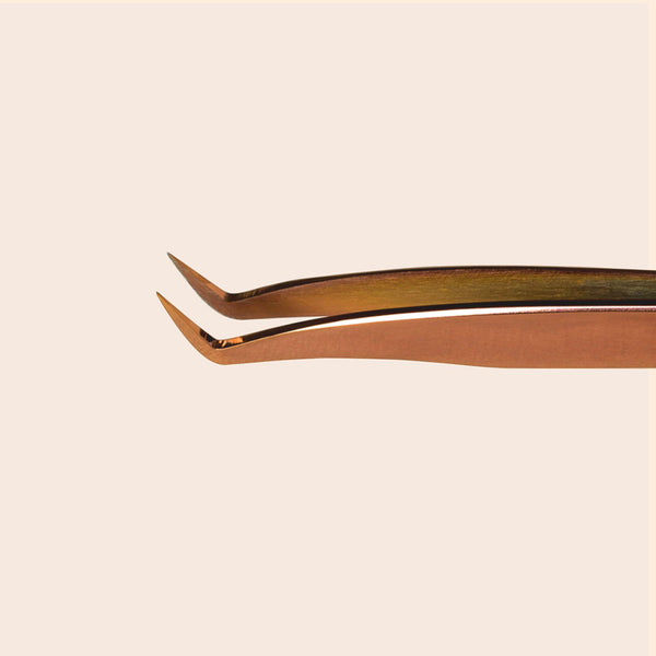 Blush - Mega Volume Extended Boot Tweezer