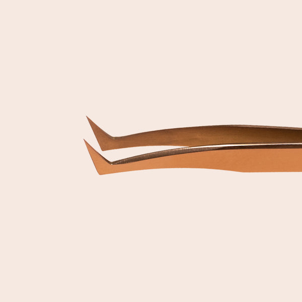 Blush - Mega Volume L Curve Tweezer