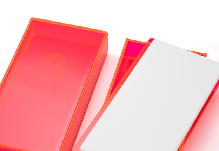 Laylow Lash Tile - Neon Pink